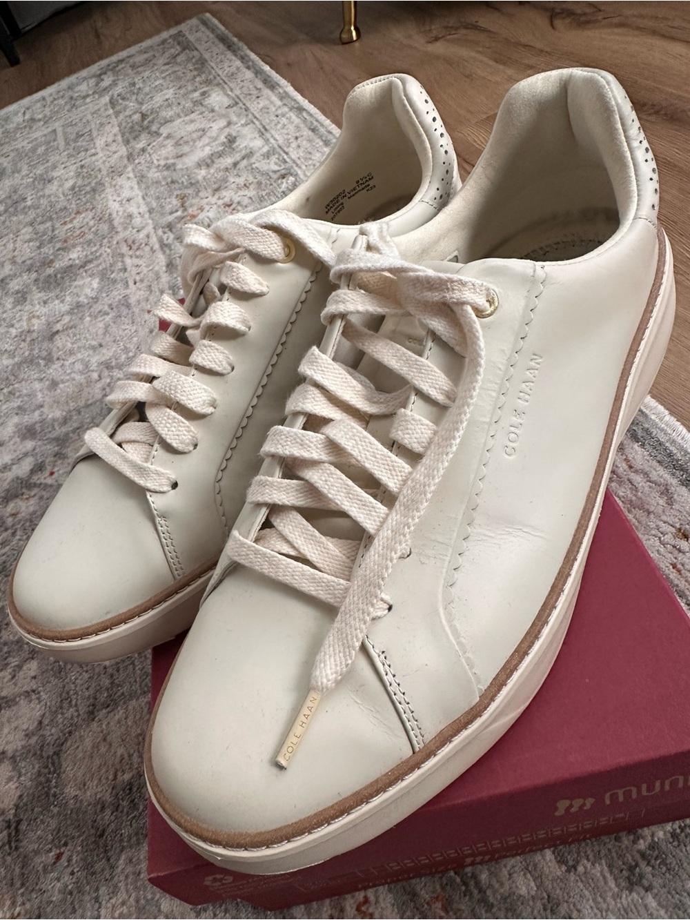 Cole Haan Pro Grand Cream White Leather Sneakers with Tan Trim size 9.5W